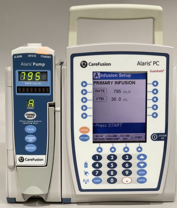 Alaris Medley Combo – 8015 PC Module + (1 ea) 8100 IV Pump Module
